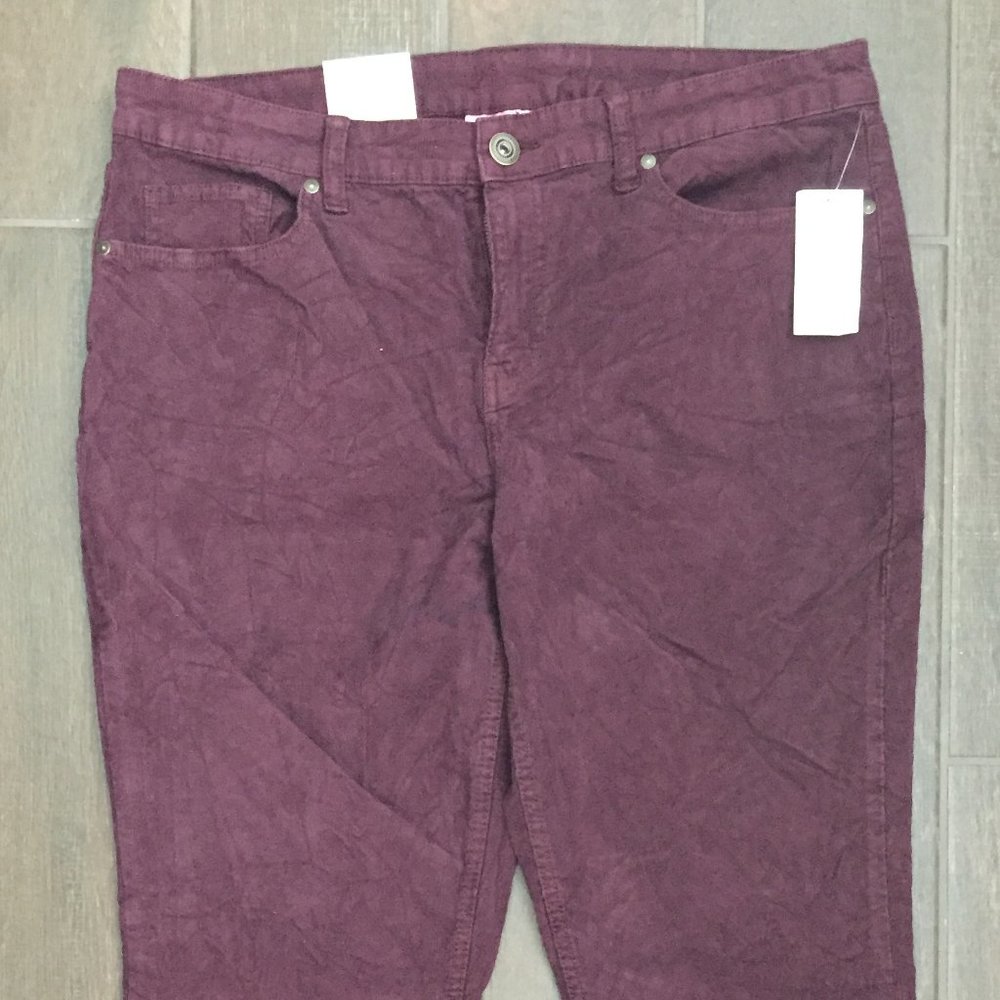 Style & Co. Ultra Skinny Leg "14"